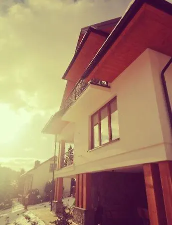 Golasowka منزل للإقامة موشينا