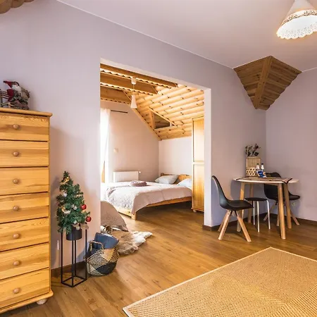 Golasowka منزل للإقامة