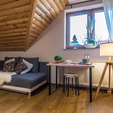 Golasowka منزل للإقامة موشينا