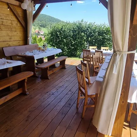 Golasowka منزل للإقامة موشينا